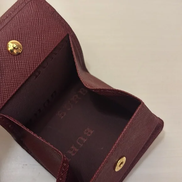 BURBERRY SMALL COIN/ JEWELRY POUCH - Picture 9 of 9
